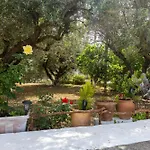 Holiday home Sea & Olives House