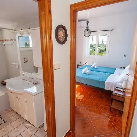 Holiday home Sea & Olives House Lixouri