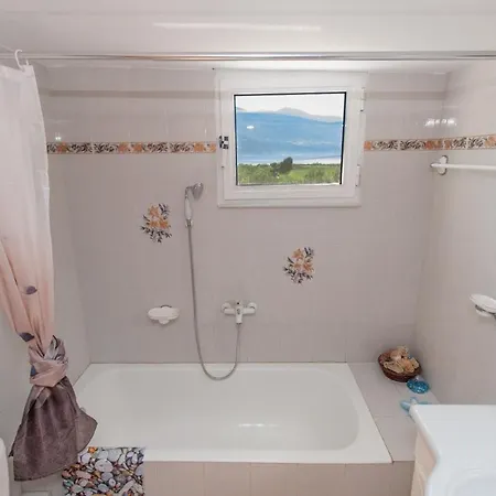 Holiday home Sea & Olives House *